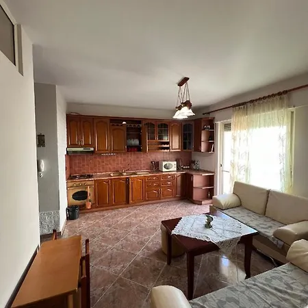 Apartment Comfort Near The Durres